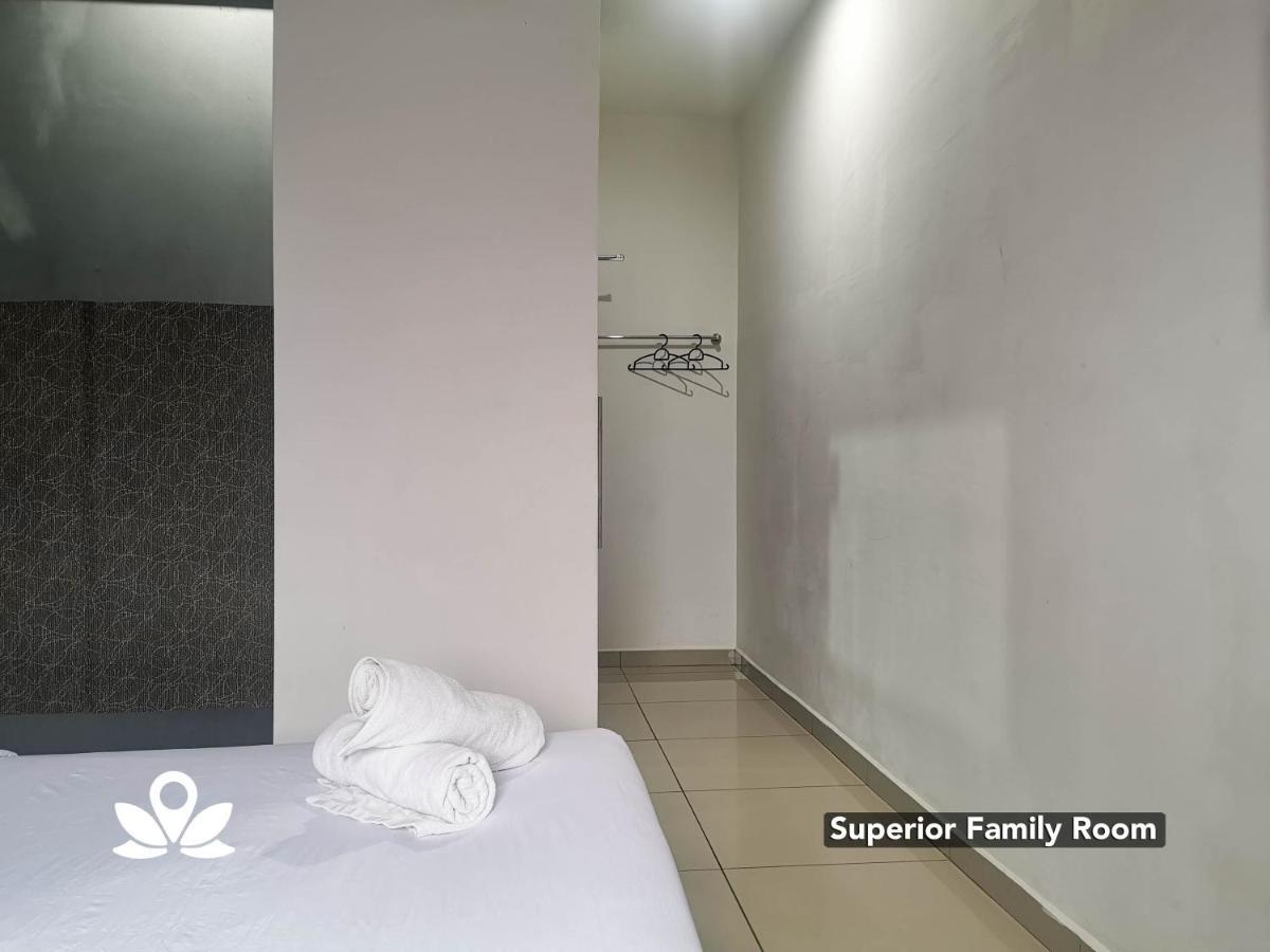 Lsh Hotel Johor Bahru Exteriör bild